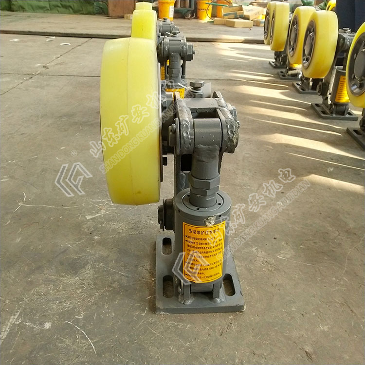LS30滾輪罐耳